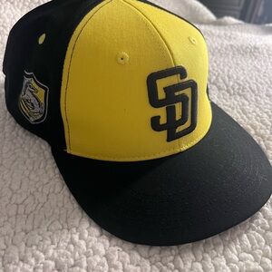 Hufflepuff Harry Potter Padres Hat Limited Edition